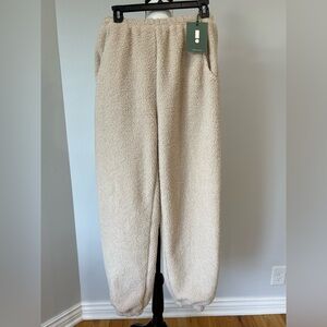 Daily Drills fleece joggers size XS/S drawstring elastic elevated lounge NWT
